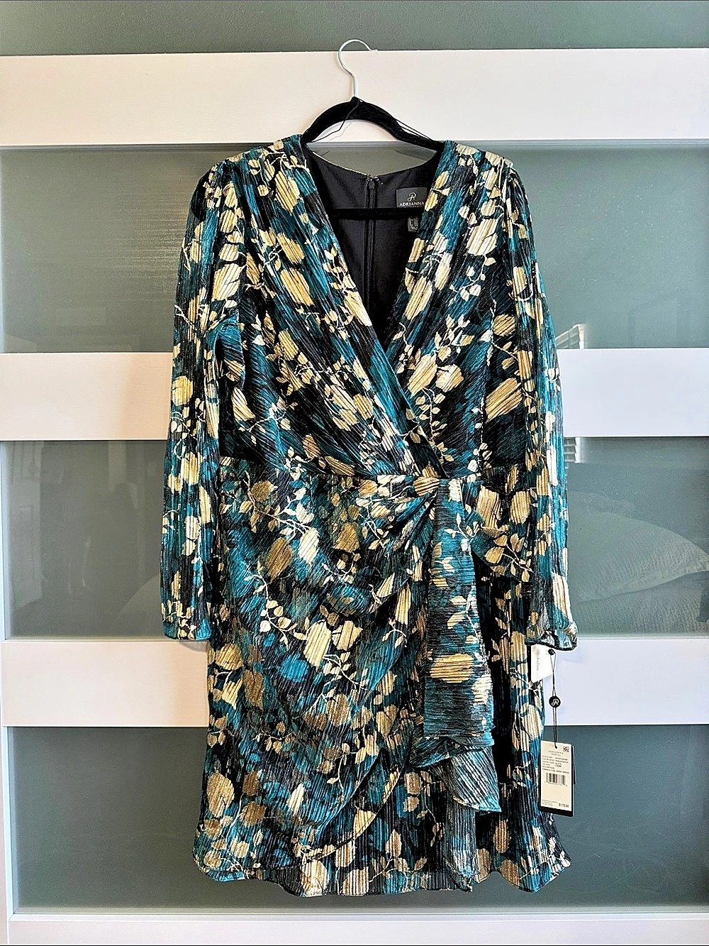 Adrianna Papell Crinkle Foil Wrap Dress Blue & Gold Size 16W